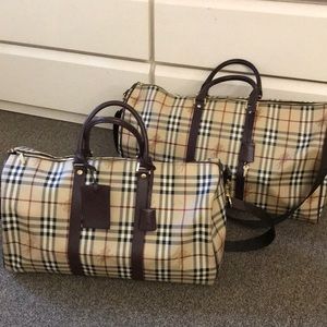 Bundle of two authentic Burrberry bags